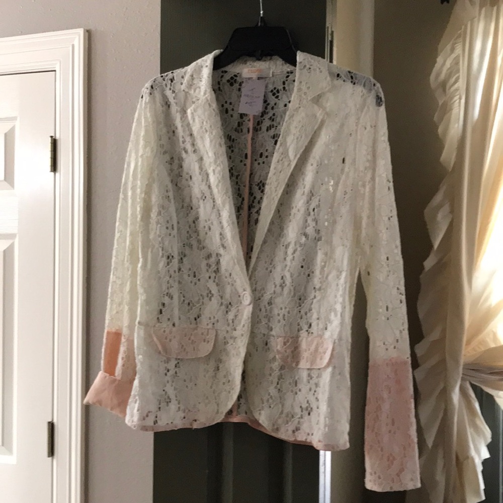 Beautiful lace blazer